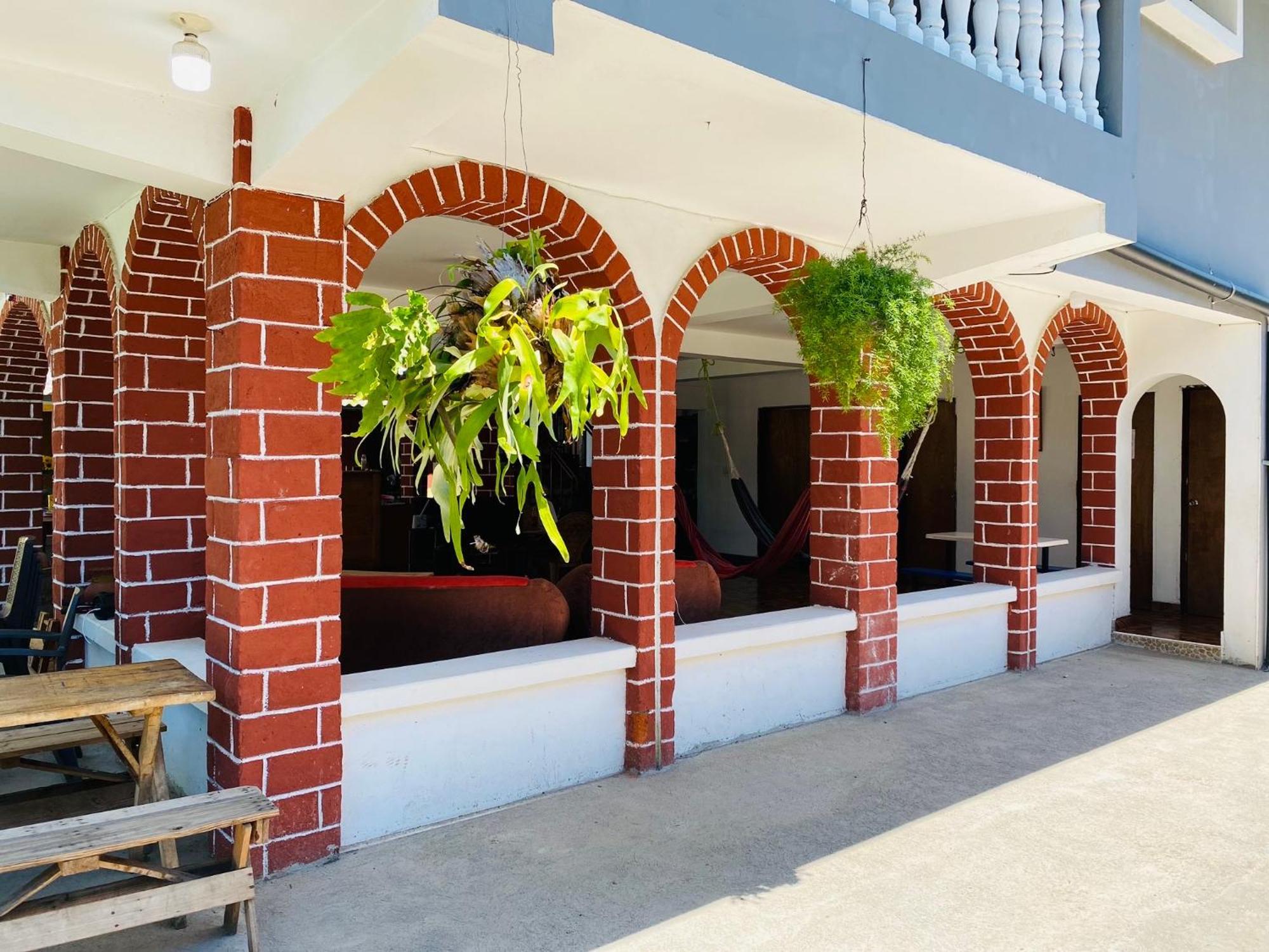 La Casona Sv Hostal ลาลิแบร์ตัด ภายนอก รูปภาพ