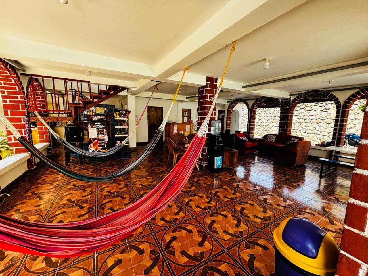 La Casona Sv Hostal ลาลิแบร์ตัด ภายนอก รูปภาพ