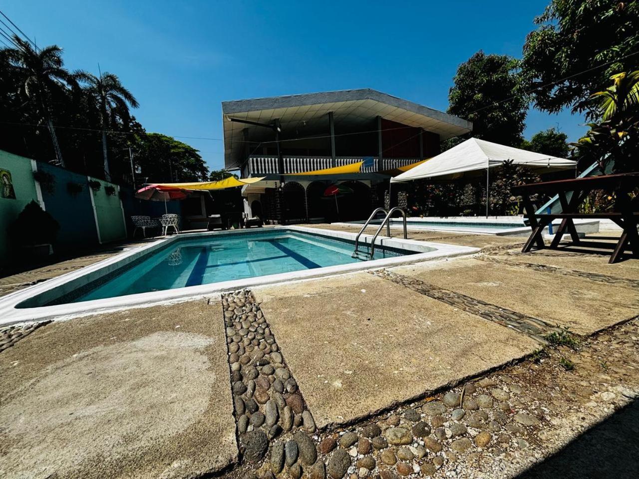 La Casona Sv Hostal ลาลิแบร์ตัด ภายนอก รูปภาพ