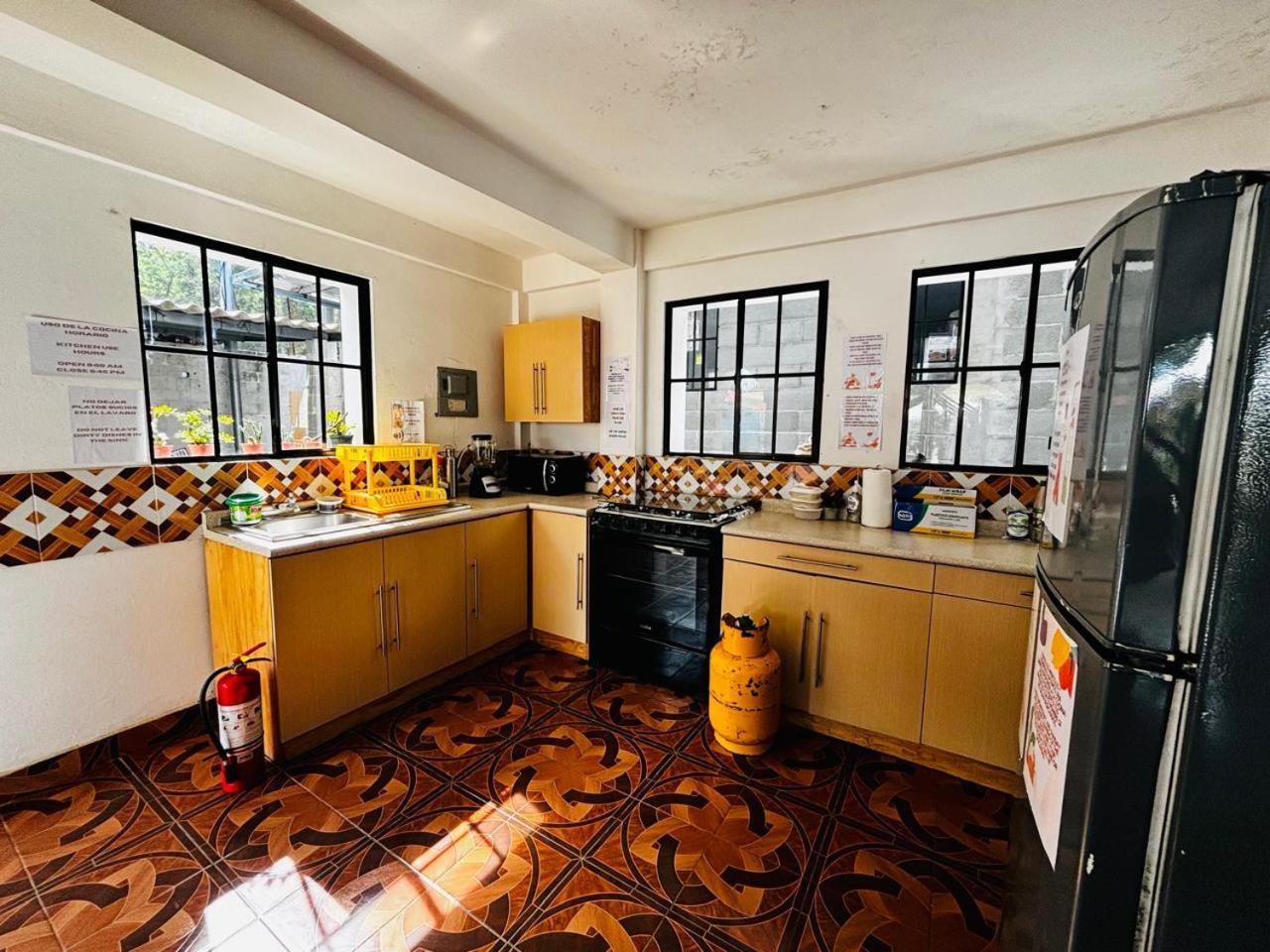 La Casona Sv Hostal ลาลิแบร์ตัด ภายนอก รูปภาพ